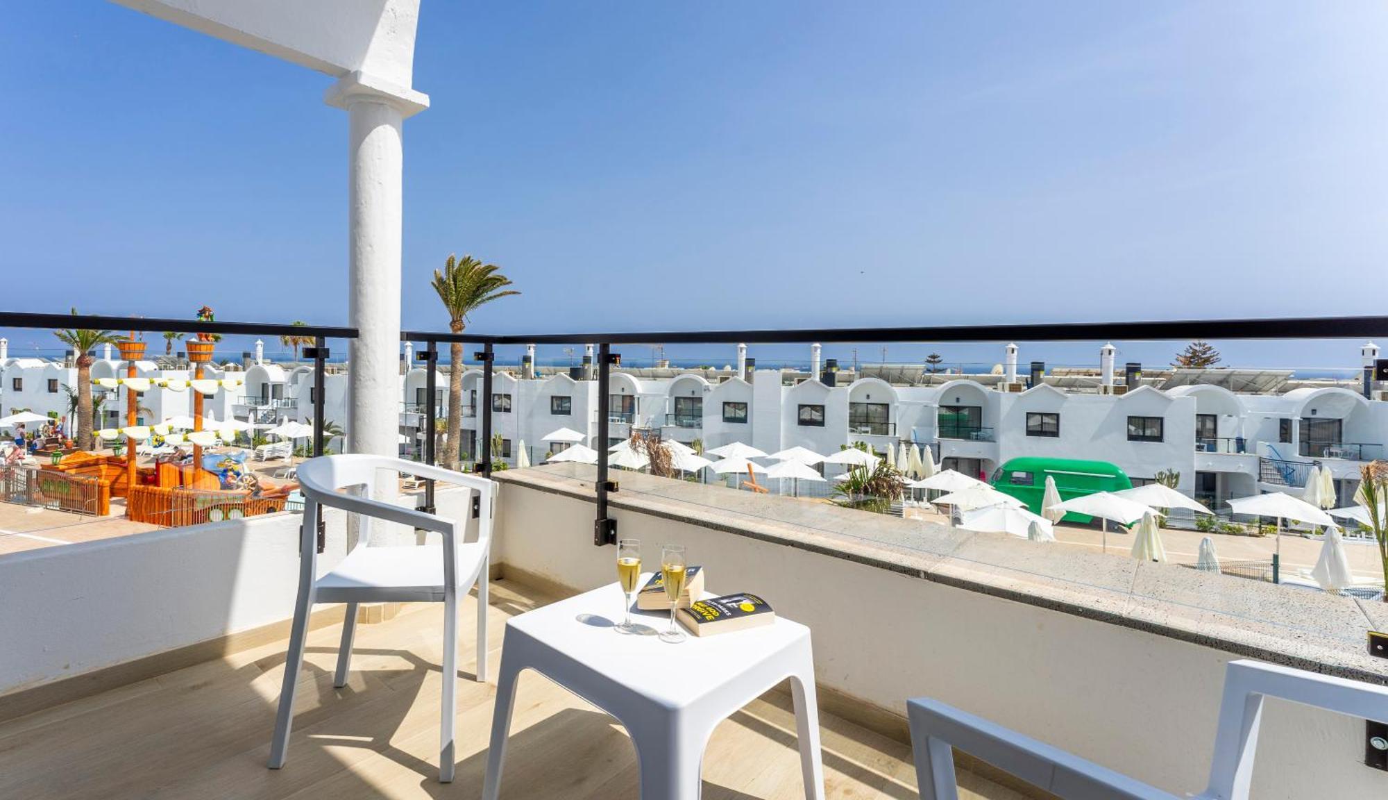 Bakour Lanzarote Splash ปูแอร์โตเดลคาร์เมน ภายนอก รูปภาพ